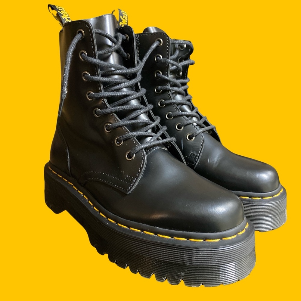 DR. MARTENS Air Wair “Jadon Boot Smooth Leather Platforms”